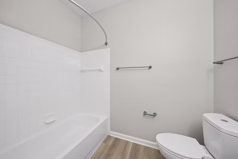Bathroom with modern fixtures at Summit Pointe Apartments in Greystar community