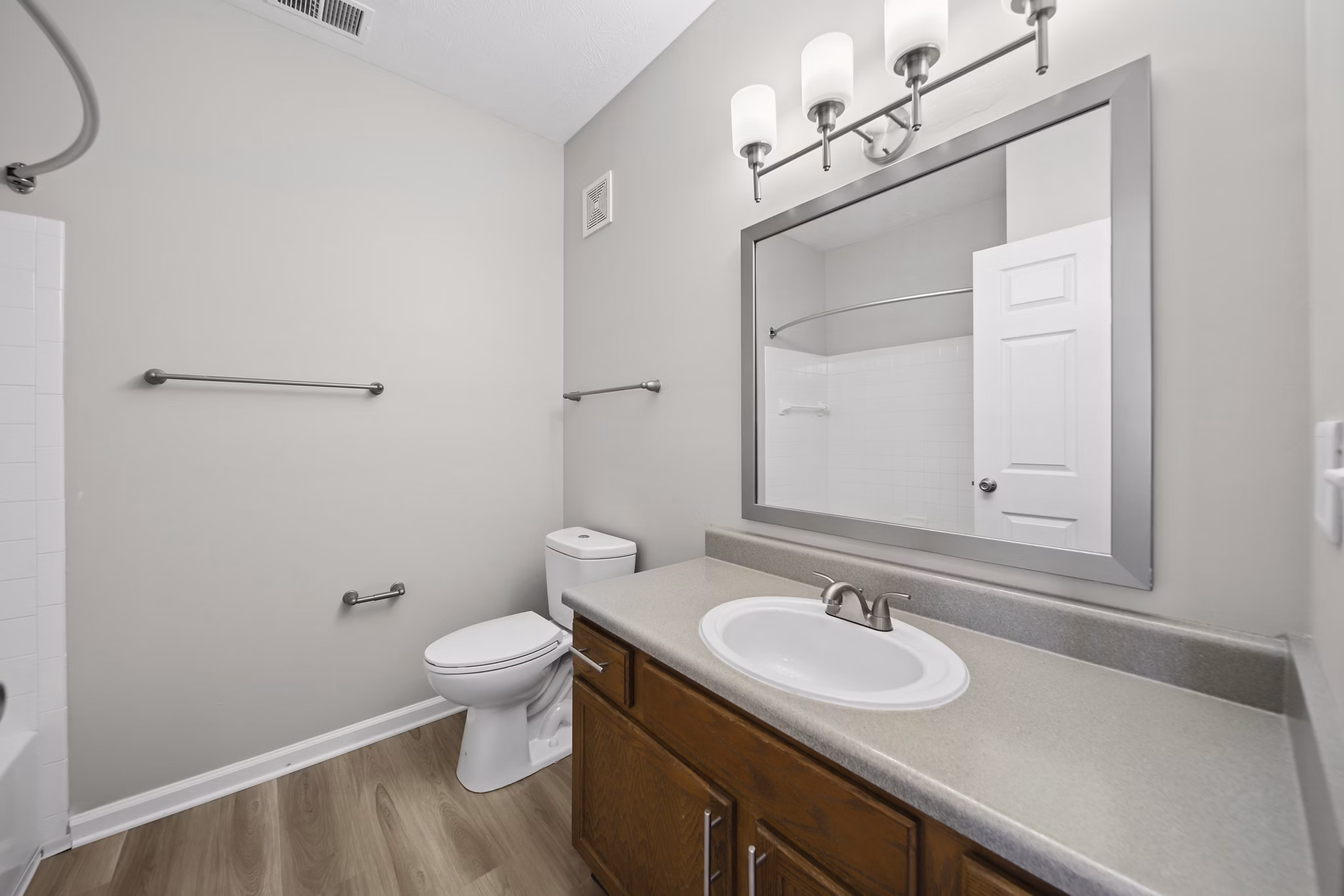 Bathroom at Summit Pointe Apartments