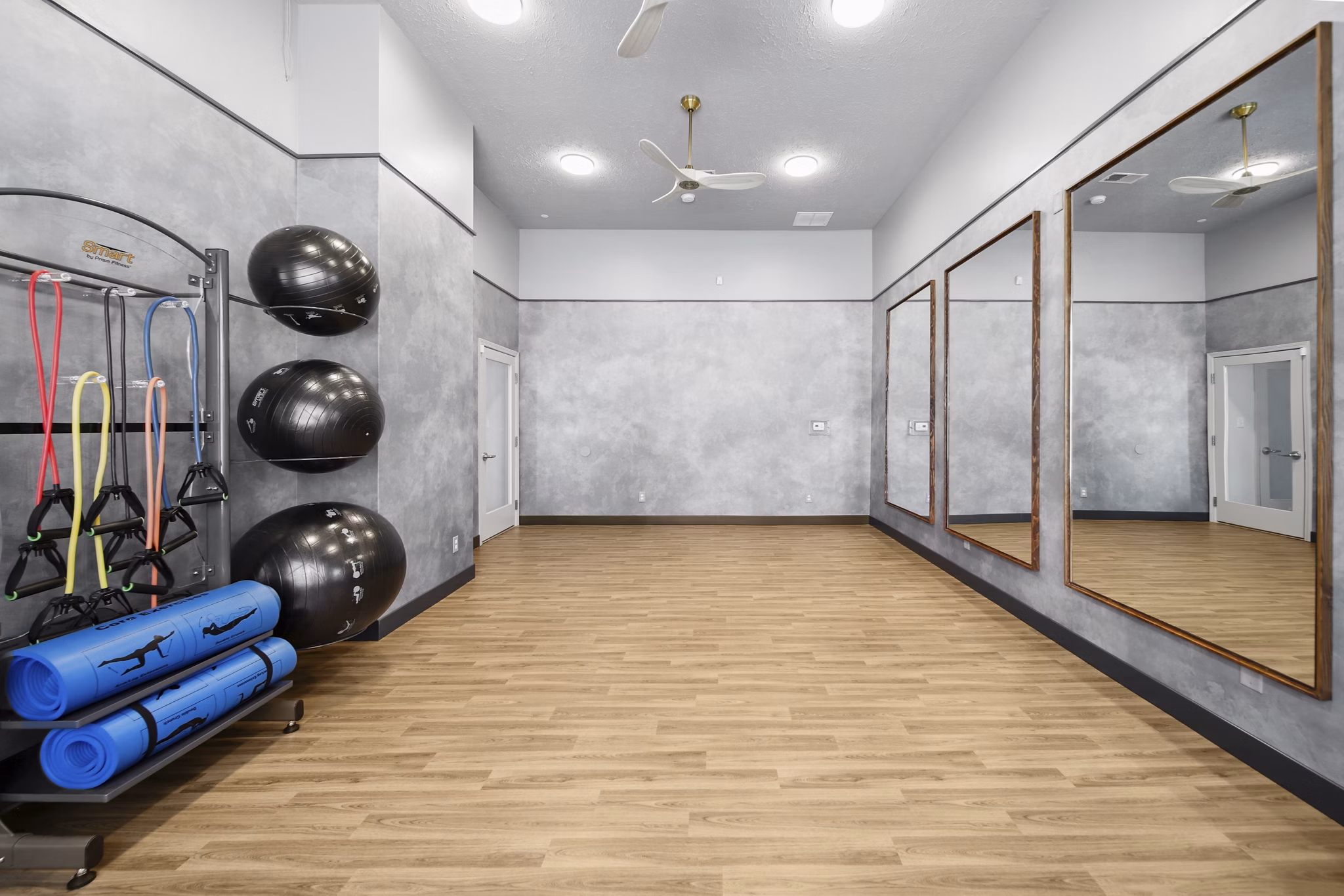 Fitness Center at Summit Pointe Apartments