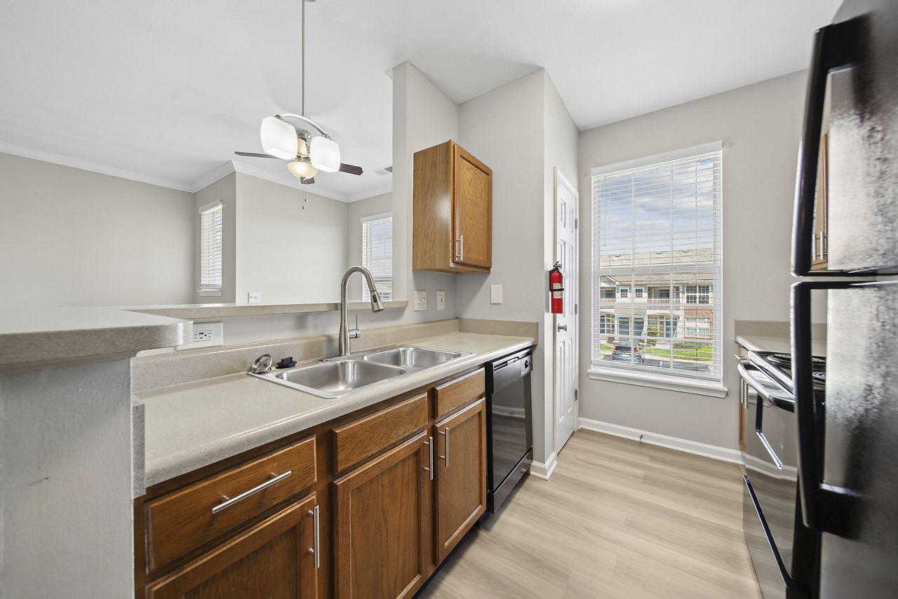 Summit Pointe Greenwood In 20 of 30
