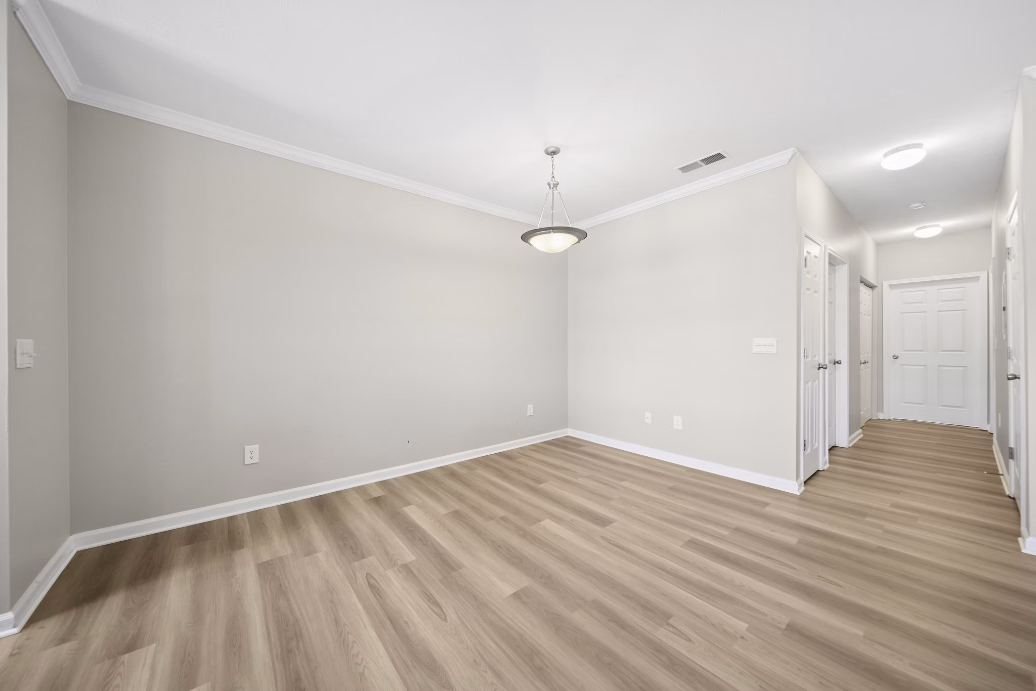 Living Room at Summit Pointe Apartments