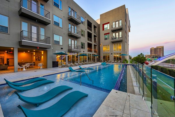 pool at Encore Montrose Apartments  