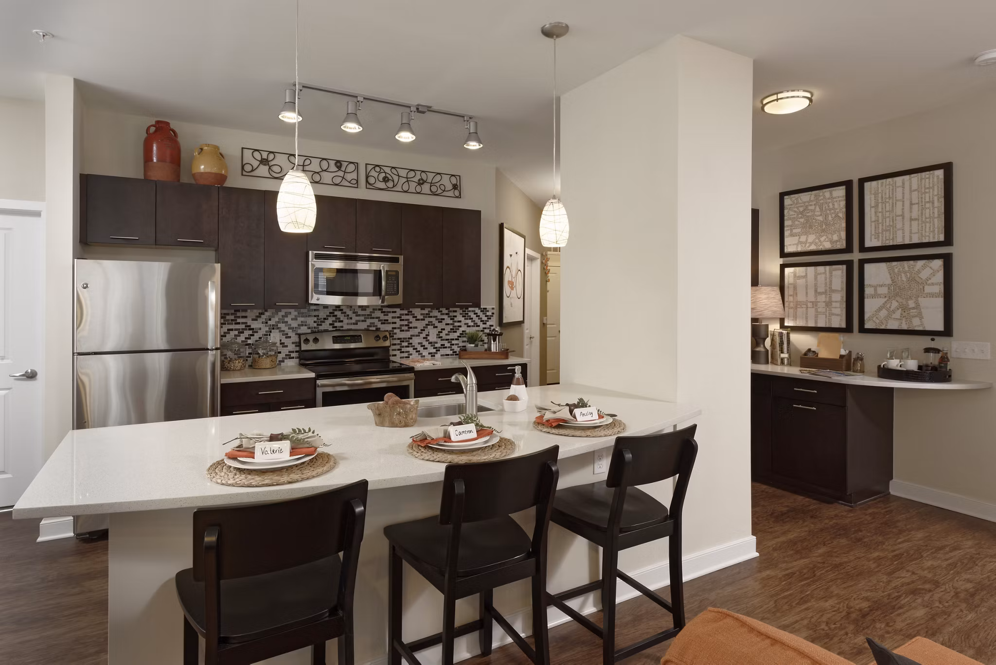 Dining room featuring modern decor and open layout at Station 650 Apartments