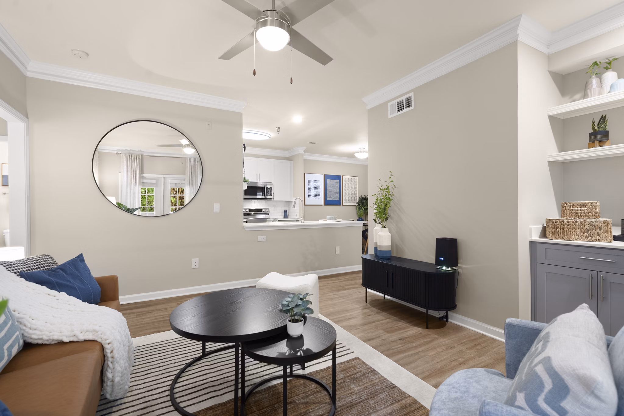 living room at Decatur Highlands Apartments