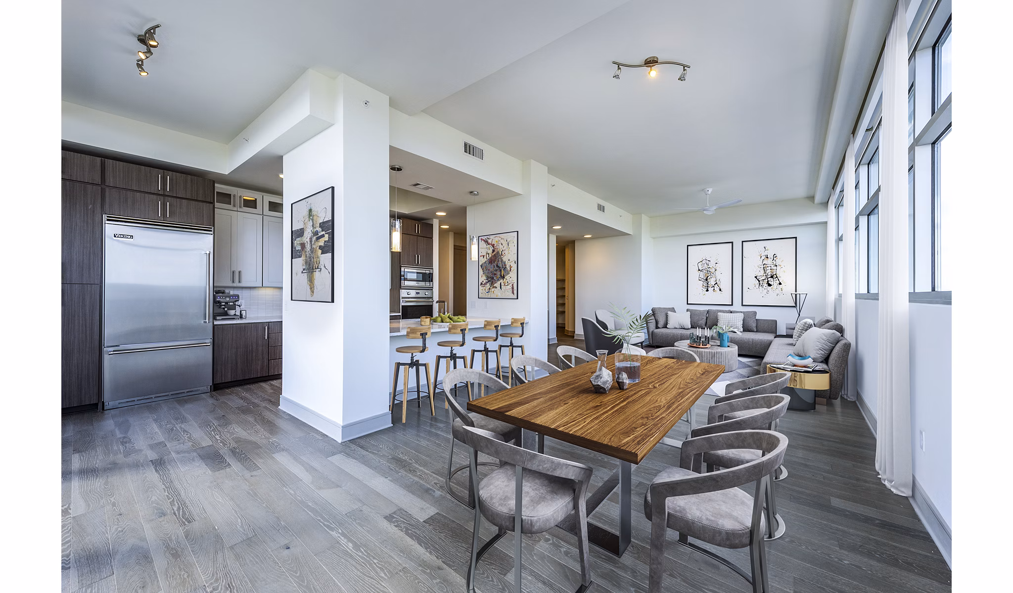 Dining room featuring modern decor and sleek furniture at Latitude Med Center Apartments