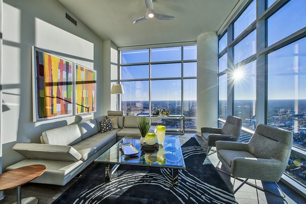 living room at Latitude Med Center Apartments