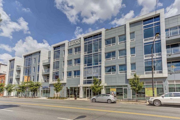 building at Luxe on Chicago Apartments