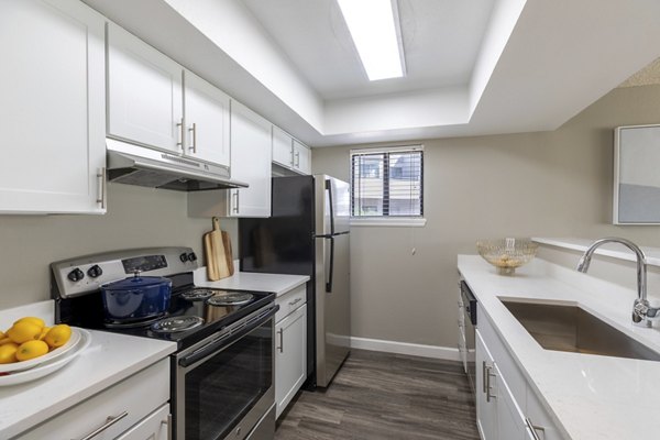 kitchen at Reflections on 92nd Apartments