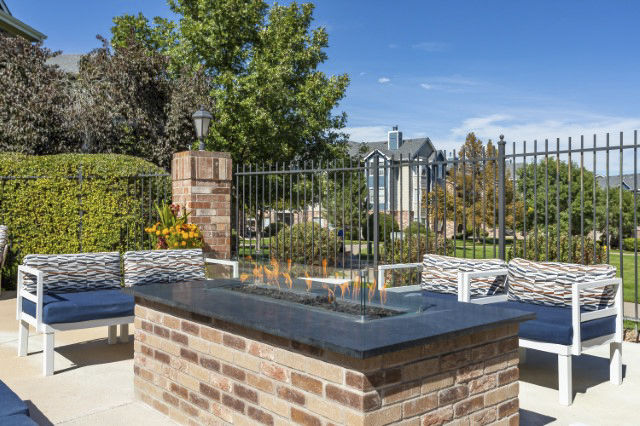 Grill area at Avana Eastlake Apartments (1 of 2)