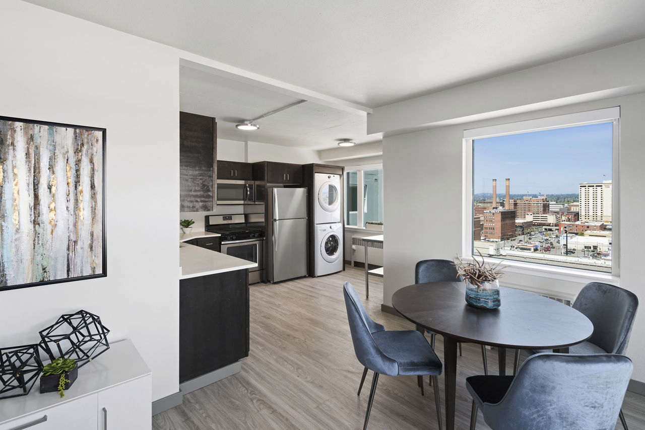 Cooper George Apartments 24 of 28