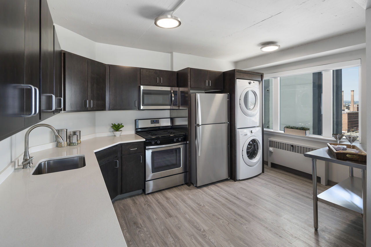 Cooper George Apartments 22 of 28