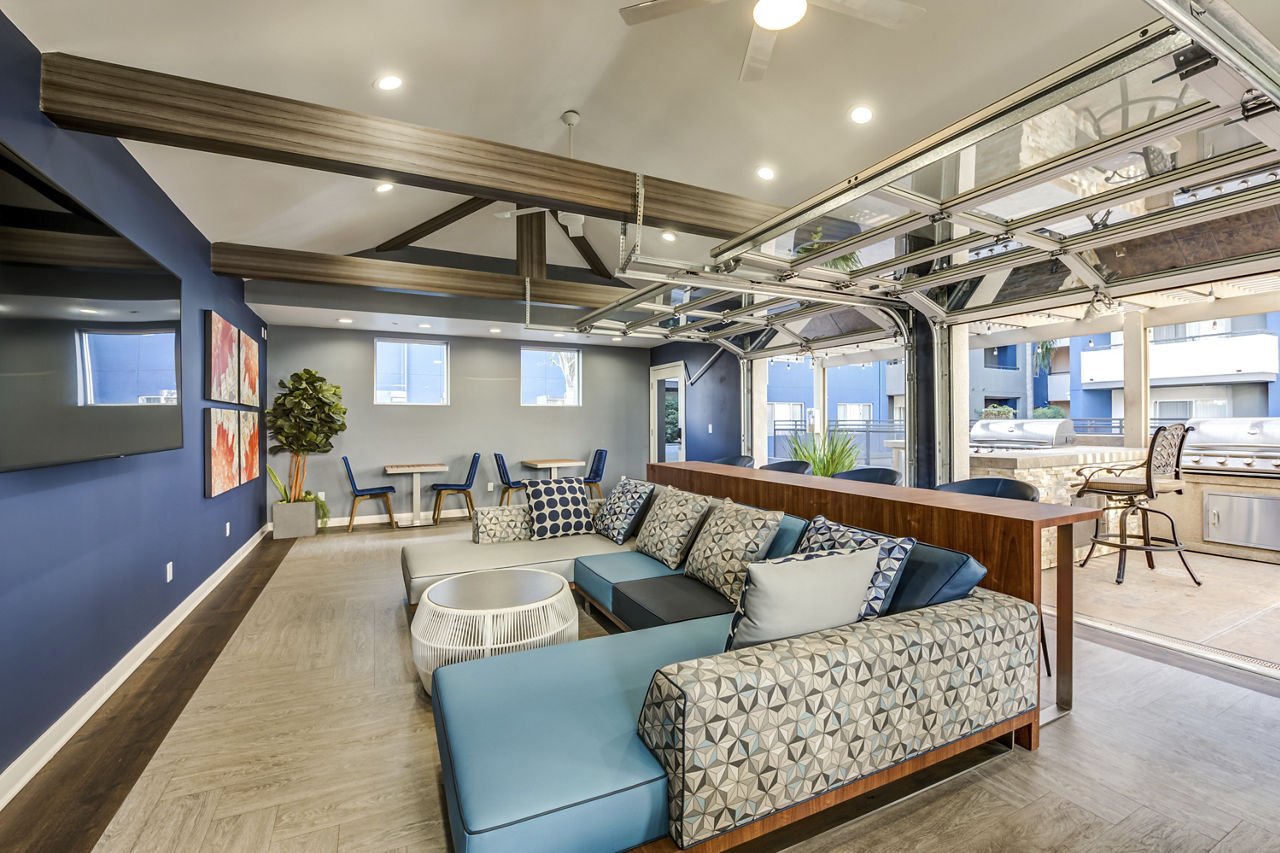 Avana On Pine Apartments Long Beach Ca 7 of 12