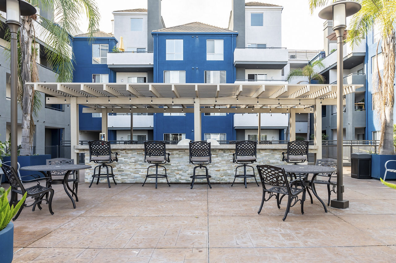 Avana On Pine Apartments Long Beach Ca 10 of 12