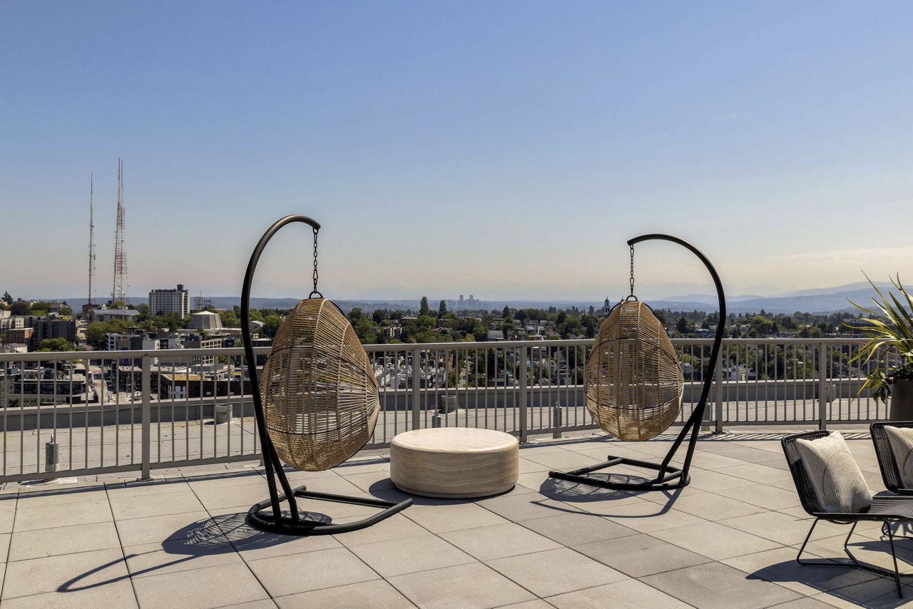 Roof deck at The Danforth (4 of 7)