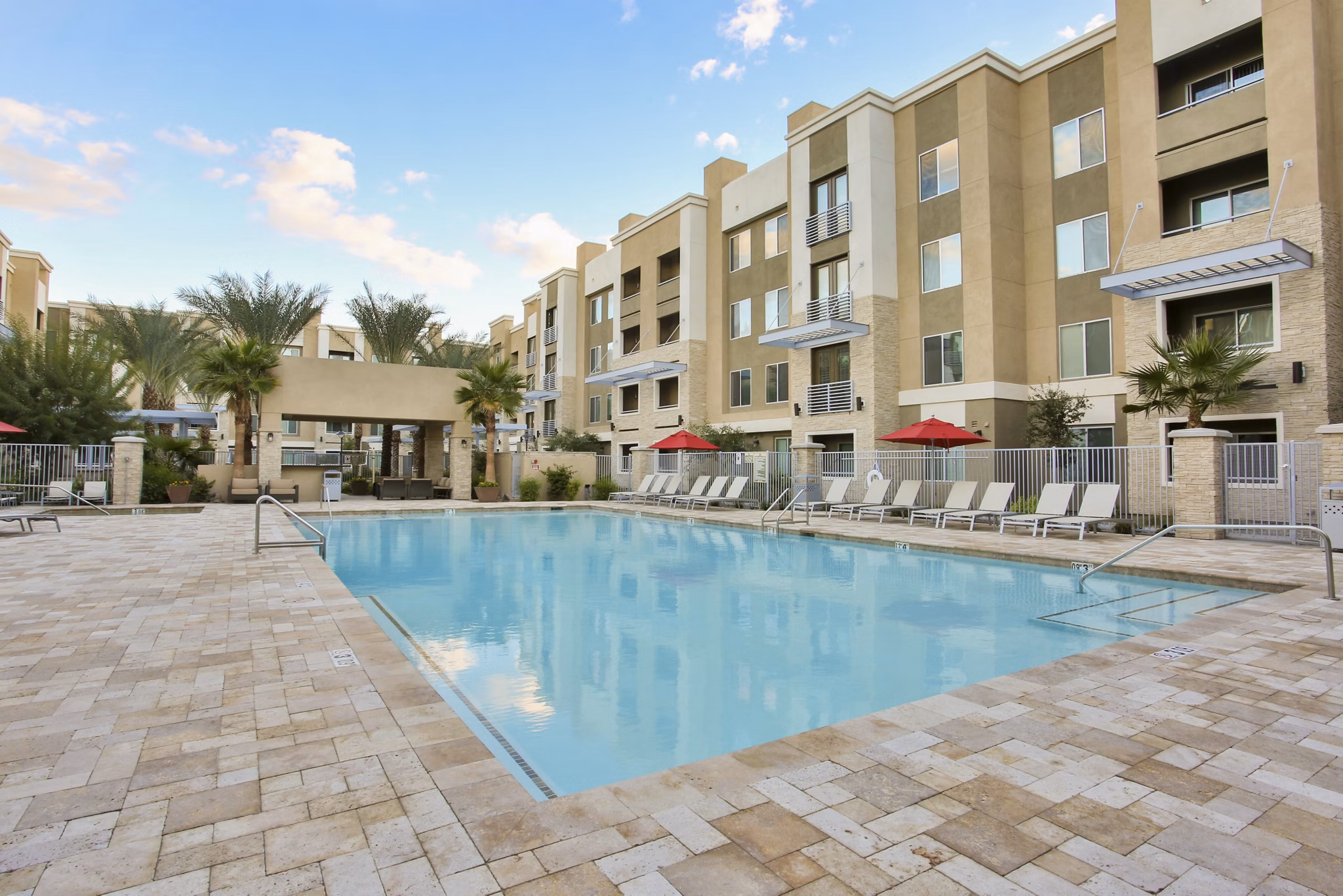 pool at The Met at Fashion Center Apartments