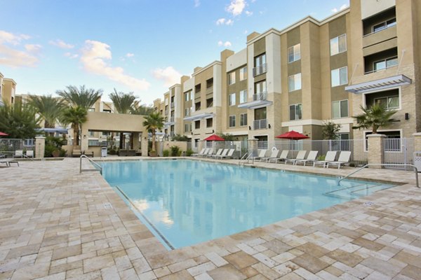 pool at The Met at Fashion Center Apartments