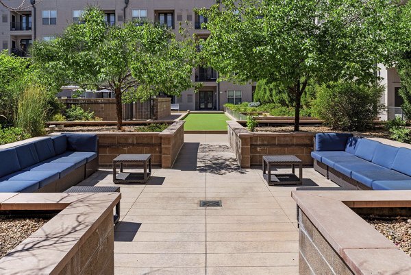 2785 Speer Apartments: Lush courtyard at luxury apartments in Denver