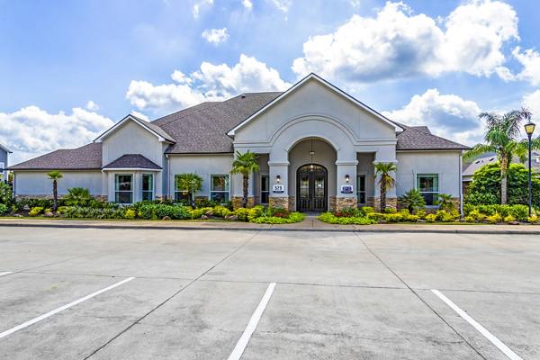 clubhouse at Amberjack Estates Apartments