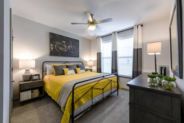 Williamsburg Apartments