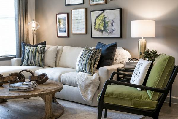 Williamsburg Apartments