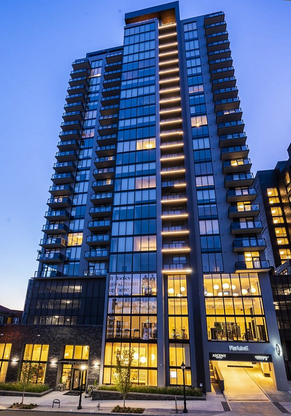 Ascent Midtown Apartments: Luxury high-rise in Atlanta