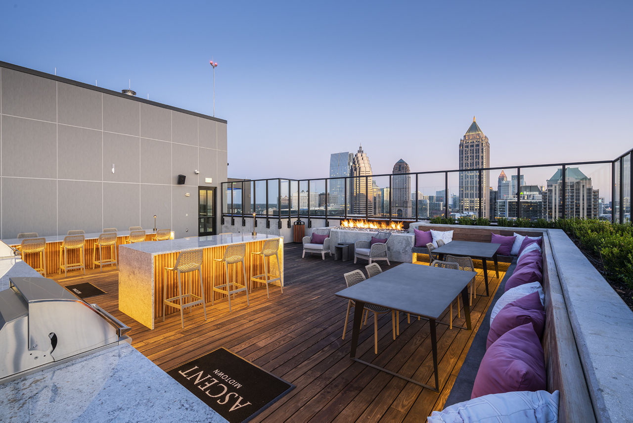 Roof deck at Ascent Midtown Apartments (5 of 6)