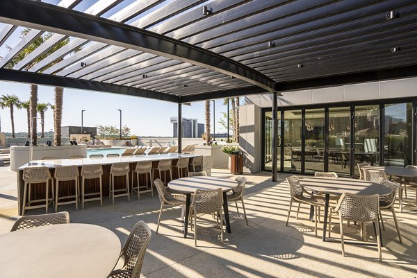 Ascent Midtown Apartments: Stylish patio with modern outdoor seating in the heart of the city