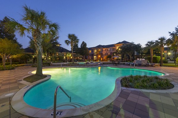 pool at Mandalay at Shadow Lake Apartments