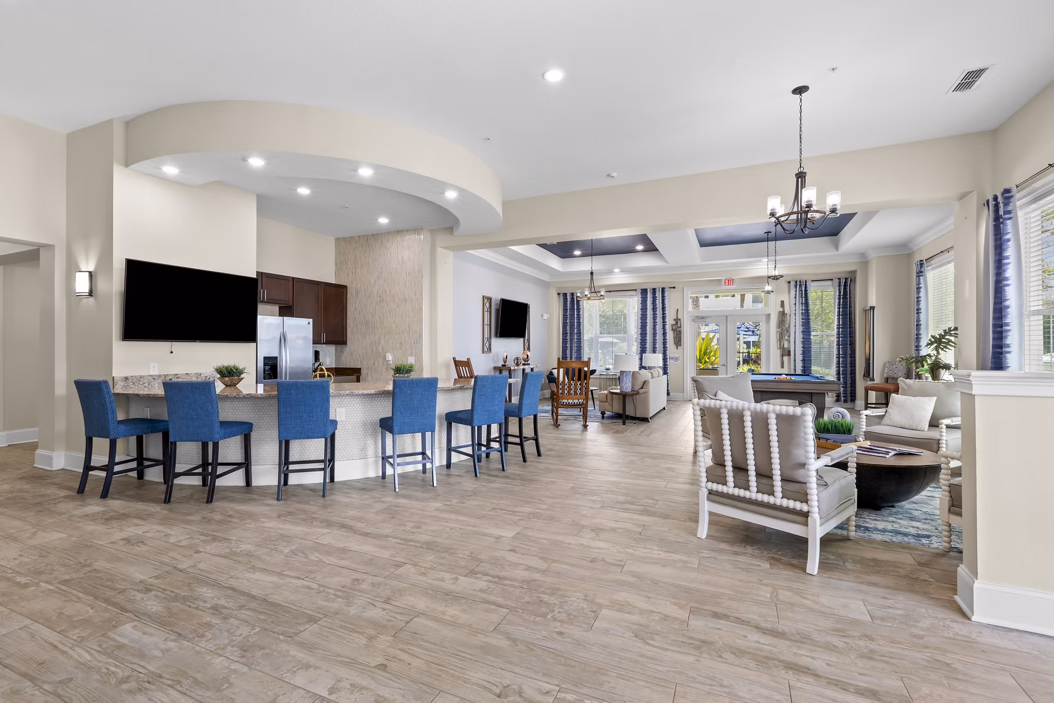 clubhouse at Album Monterey Pointe Apartments 