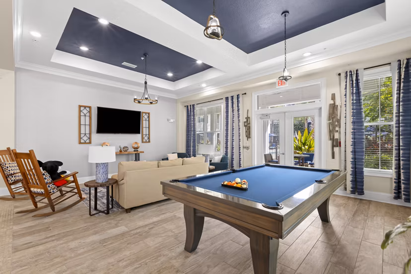 clubhouse at Album Monterey Pointe Apartments 