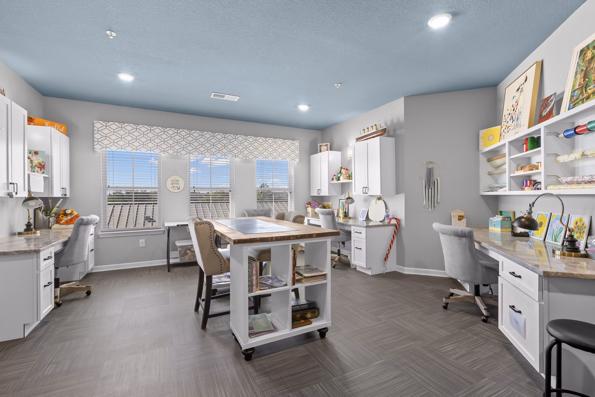 clubhouse at Album Monterey Pointe Apartments 