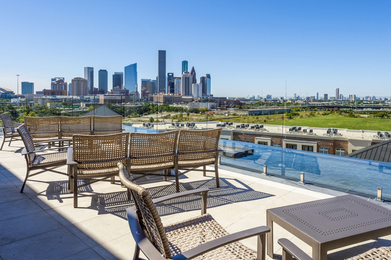 Roof deck at Hardy Yards Apartment Homes (2 of 2)