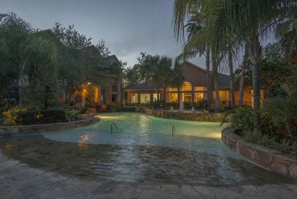 The Breakers: Lakefront luxury apartments in Houston, Texas near Almeda-Genoa, offering serene living in Harris County