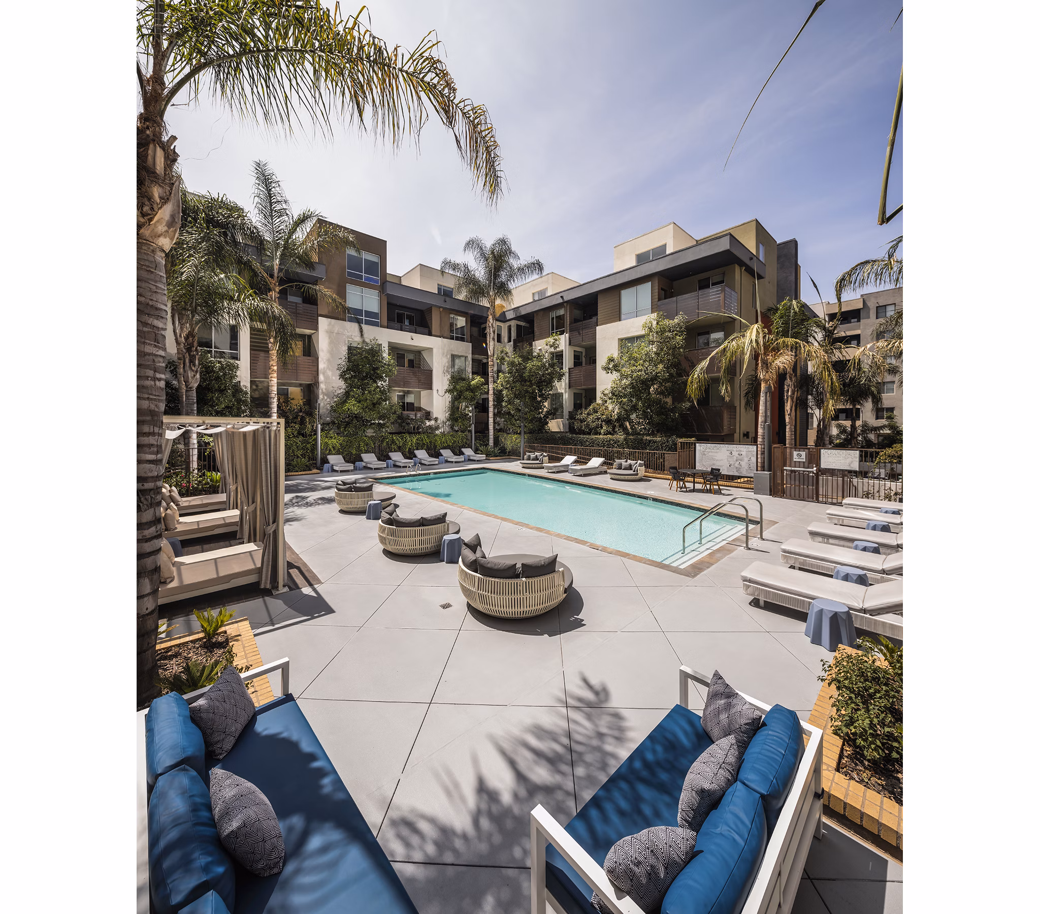 pool at Alaya Hollywood Apartments