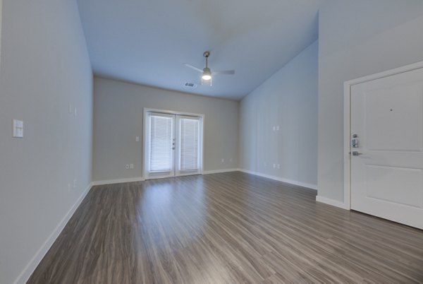 Spacious dining area with modern furnishings at Tacara Westpointe Village Apartments