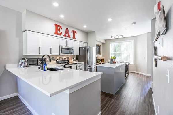  kitchen at Avignon Townhomes Apartments