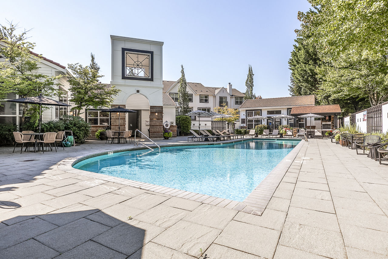Pool at Avignon Townhomes (1 of 3)