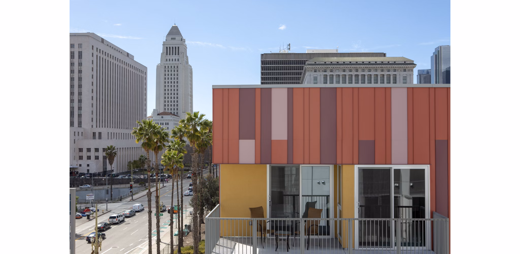 LA Plaza Village: Elegant of luxury apartments in Los Angeles