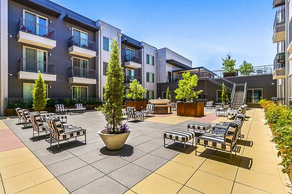 courtyard patio at West Village Apartments