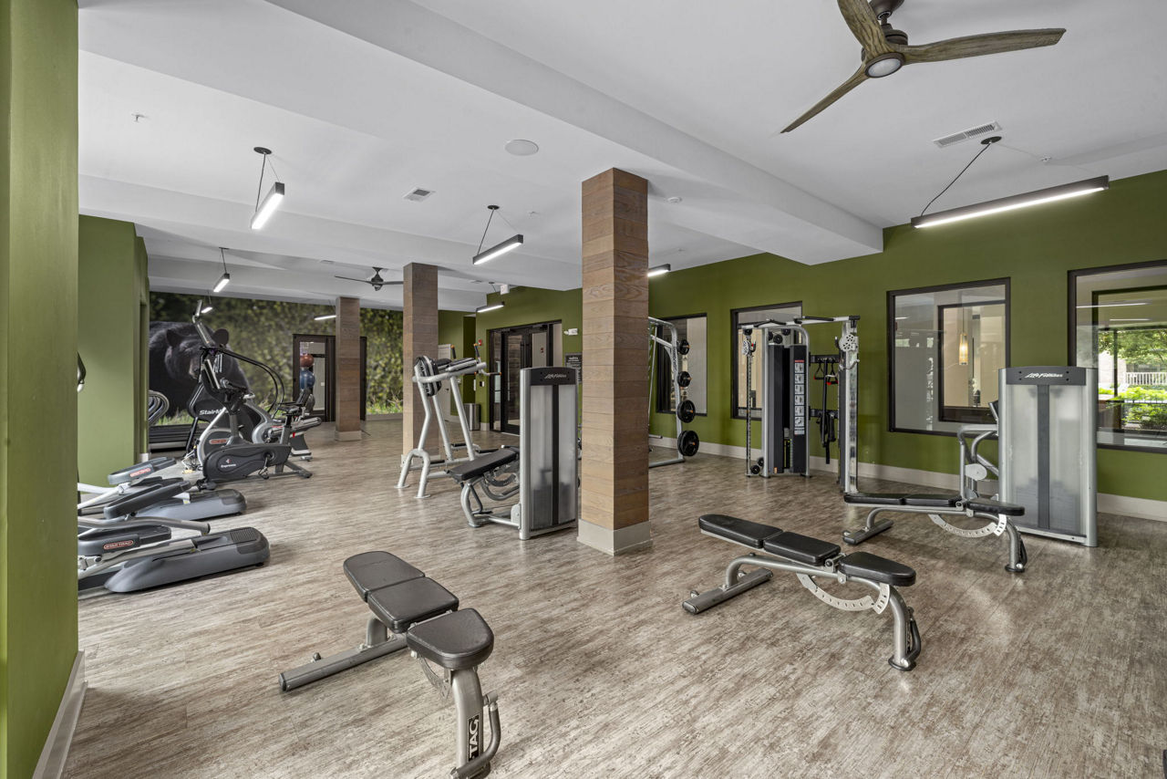 Gym at The Dakota Apartments (2 of 4)
