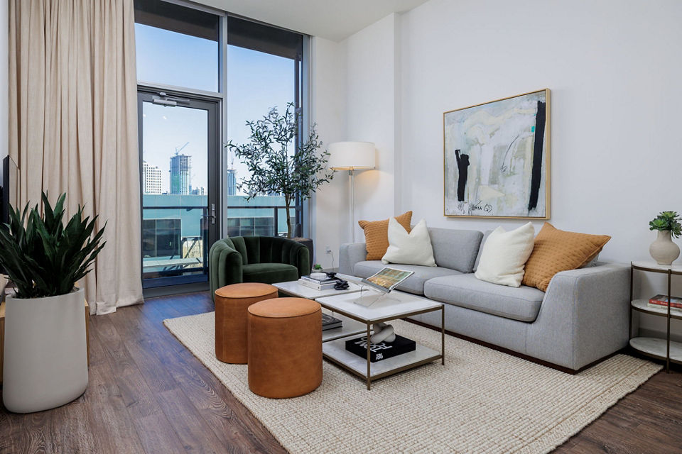 Cozy living room with modern furnishings at Northshore Apartments, ideal for luxury living in Greystar's esteemed property collection