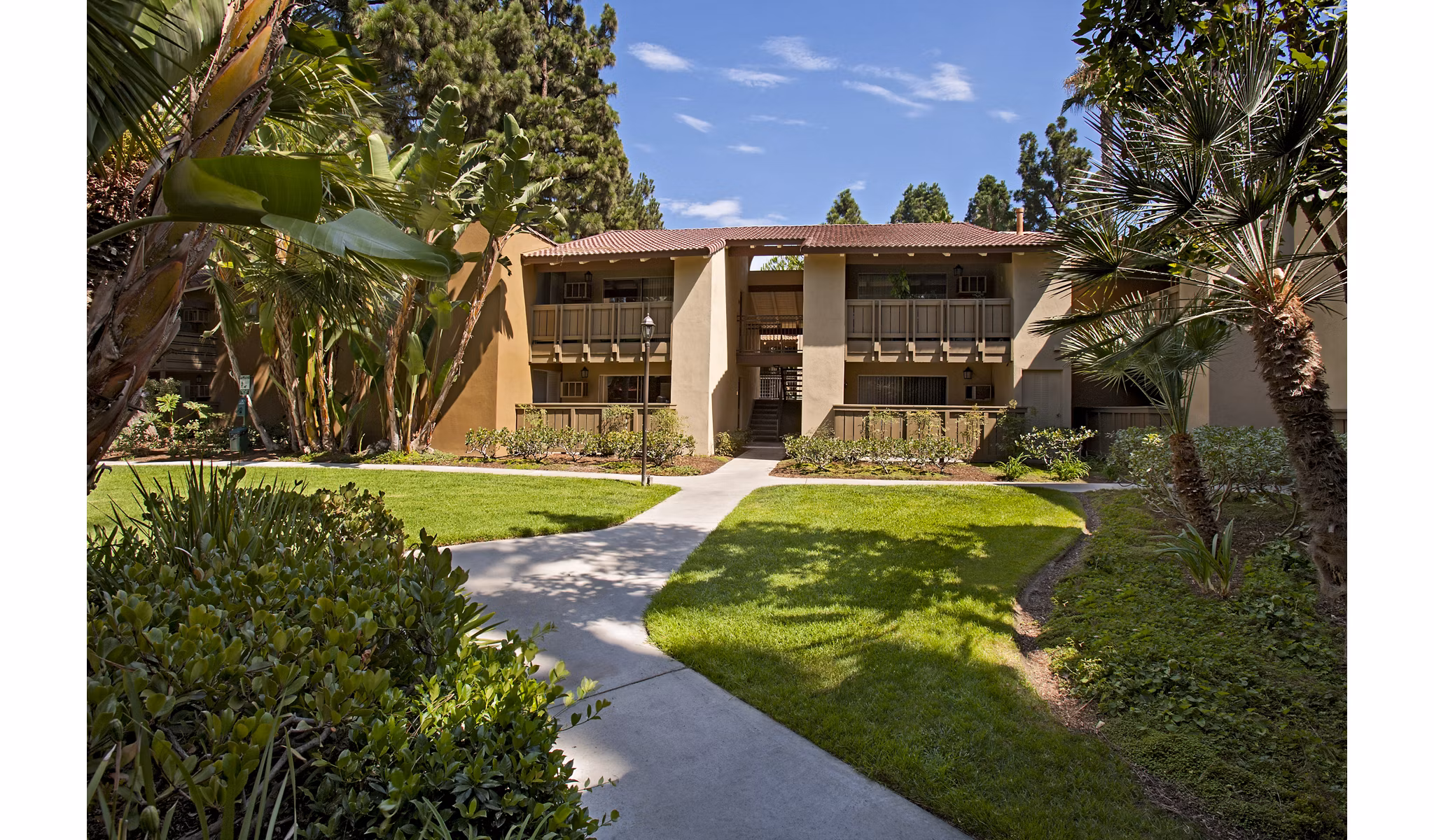 Corte Bella Apartments: Upscale Spanish-style of luxury apartments in sunny Las Vegas