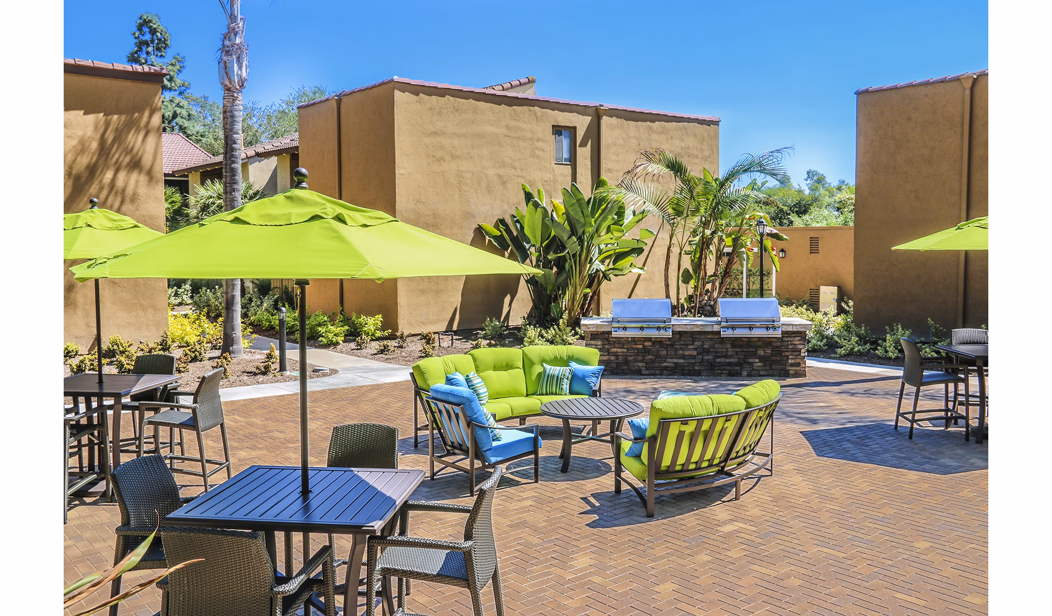 pool at Corte Bella Apartments 