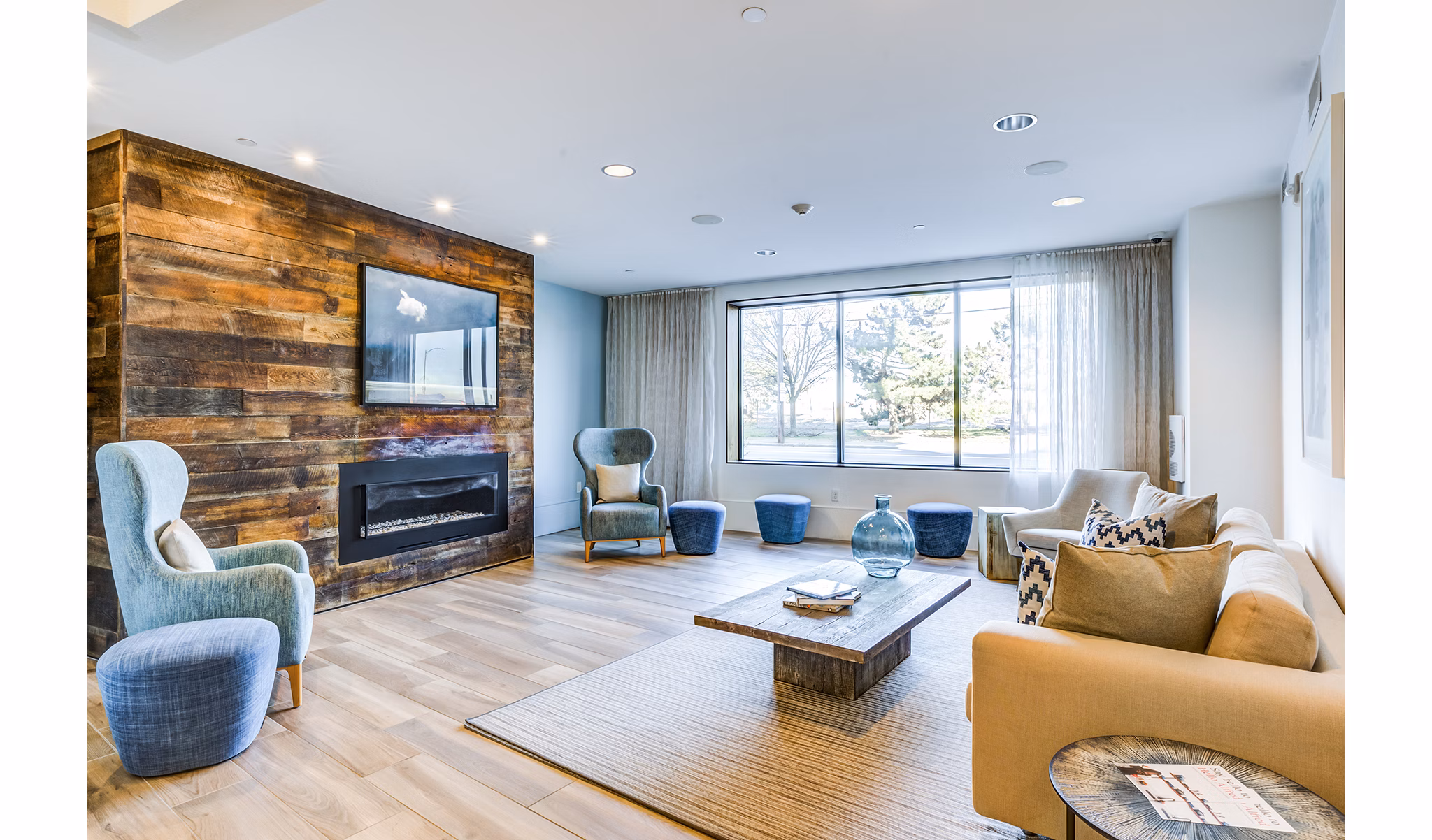 Ocean 650 Apartments: Modern clubhouse lobby with sleek furnishings and open spaces