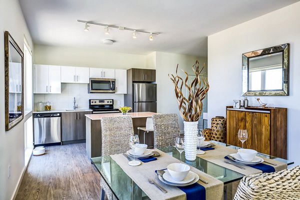 Elegant dining room with modern decor in Ocean 650 Apartments