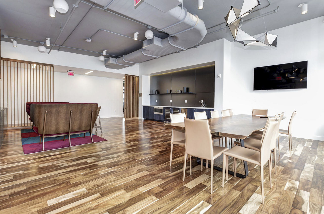 Work space at Harbor 1500