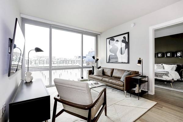 living room at Harbor 1500 Apartments