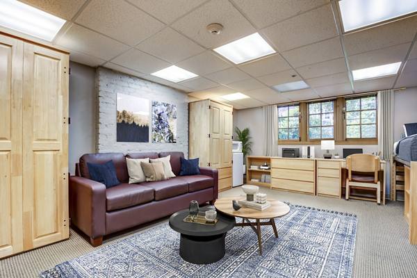 clubhouse/lobby at The Berk Apartments