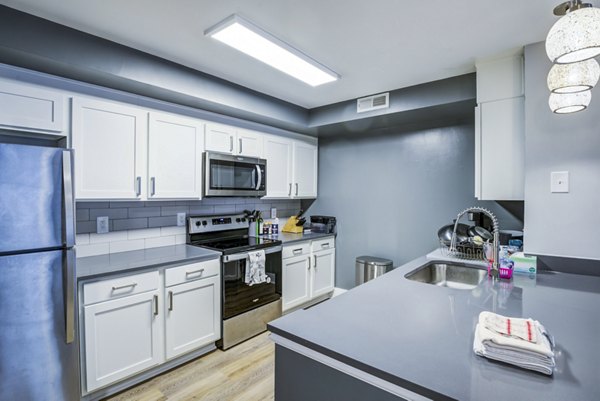 kitchen at Jefferson Commons Apartments