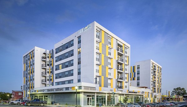 The Local Downtown Apartments: Sleek urban of luxury apartments in the heart of the city